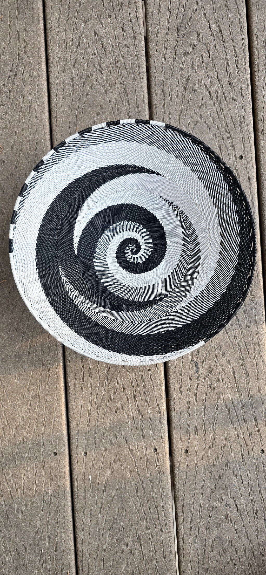 White baskets